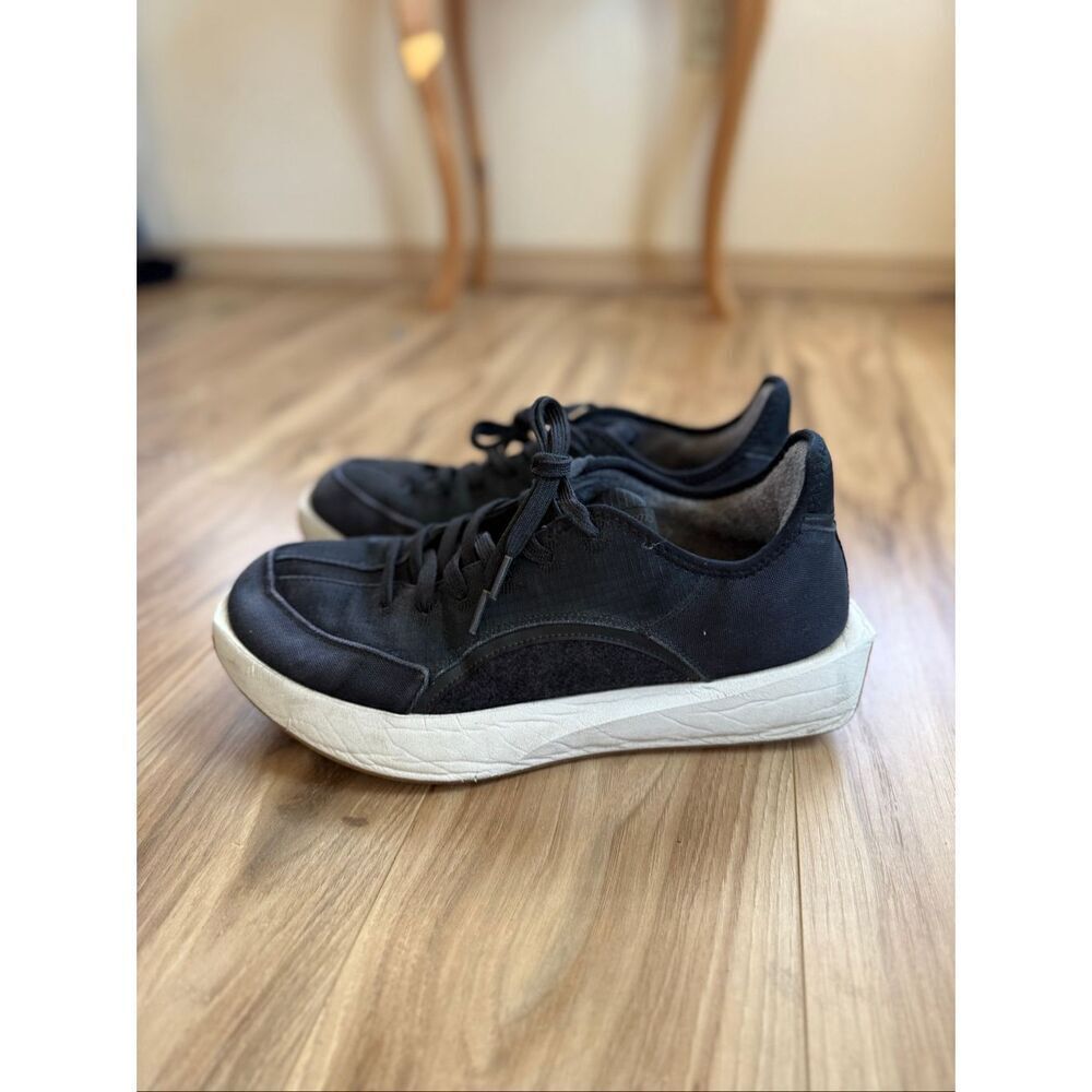 Allbirds Mens Black Risers Blizzard Sole Tread Lighter Lace-up Sneakers Size 11